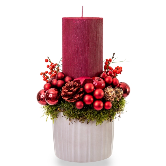 Festine arrangement with candle 